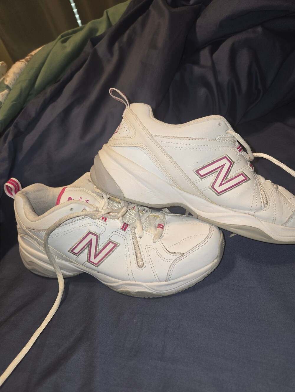 New Balance 608v4 Women's White, cream and Pink Athletic Sneakers size 9
